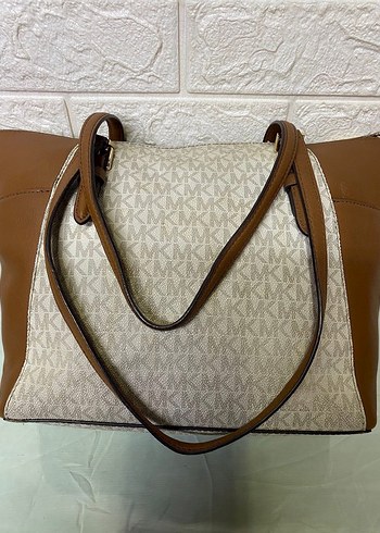 Michael Kors Bej Deri Baskılı Kadın Çanta - Görsel 6