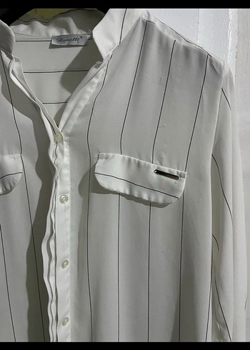 Düğmeli Uzun Kollu Beyaz Kadın Gömlek - Görsel 2