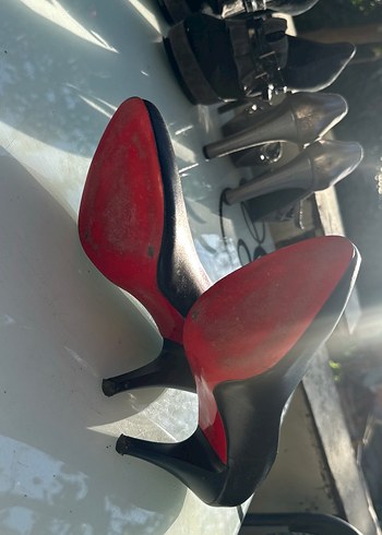 Parlak Siyah Kadın Stiletto Topuklu Ayakkabı - Görsel 4