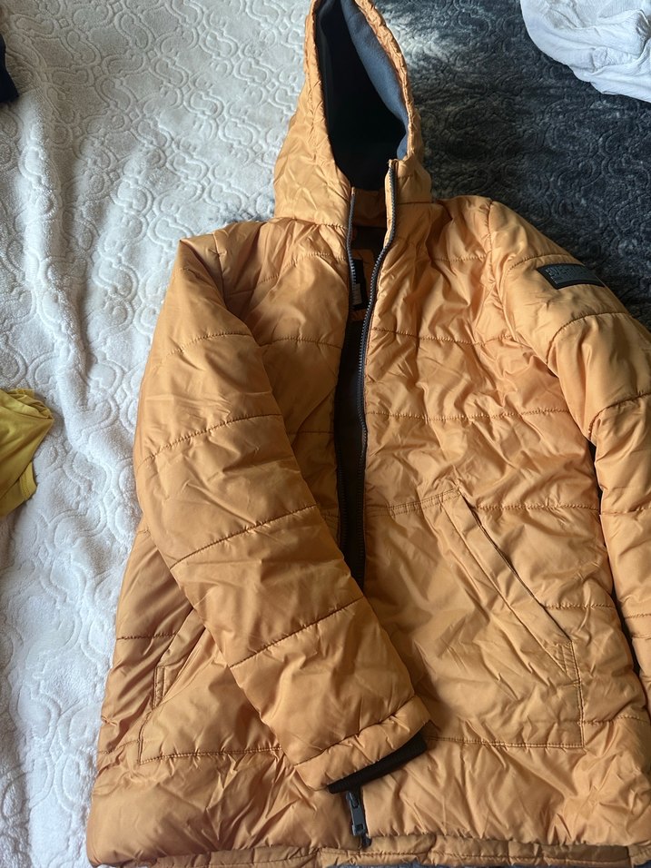 Bej Kapüşonlu Kadın Kış Montu - Görsel 5