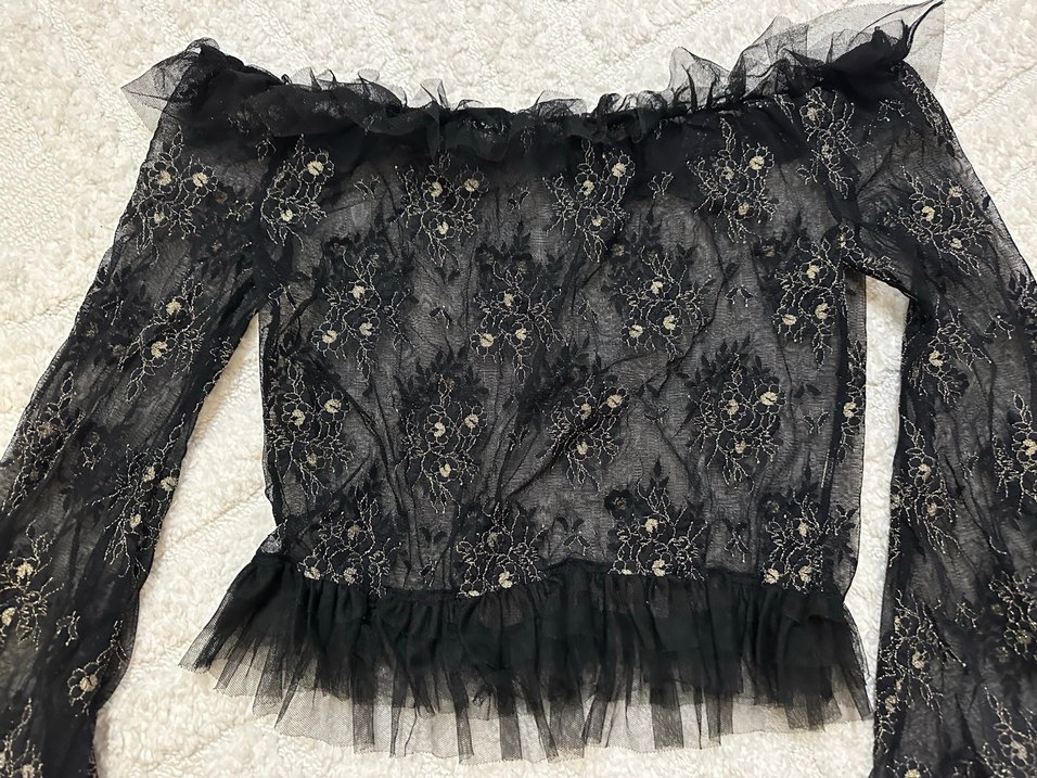 Dantel Detaylı Siyah Gotik Bluz - Görsel 2