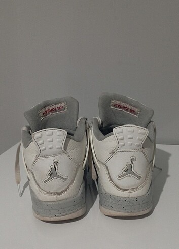 39 Beden beyaz Renk Nike retro 4 oreo white