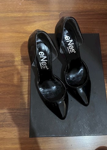 Diğer Siyah Parlak Rugan Topuklu Stiletto
