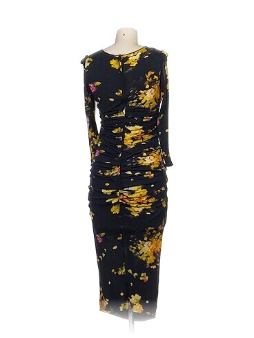40 Beden Dolce & Gabbana Uzun Elbise %70 İndirimli.