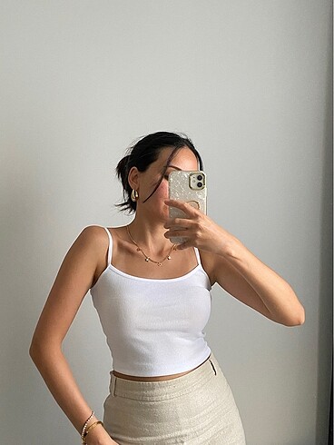 Beyaz crop