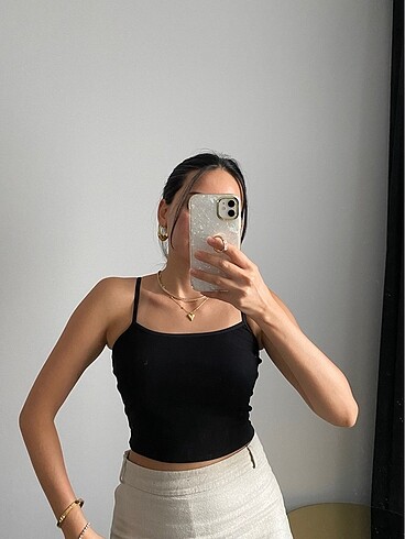 Siyah crop