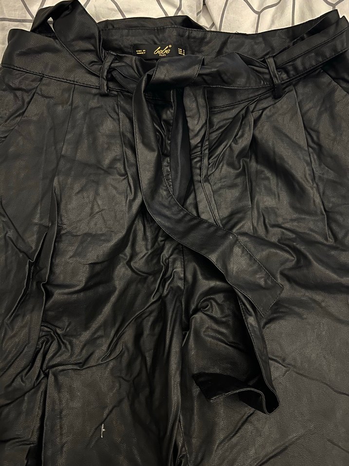 Drapeli Siyah Deri pantolon - Görsel 3