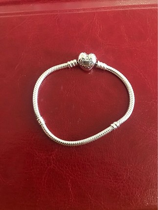 Pandora