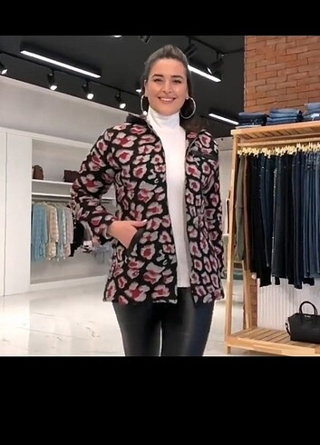 42 Beden TUVİDXXL CEKET