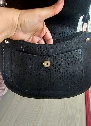Beden GUESS ASKILI ÇANTA
