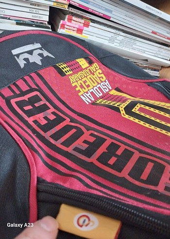 Galatasaray Kırmızı Okul Çantası - Görsel 5