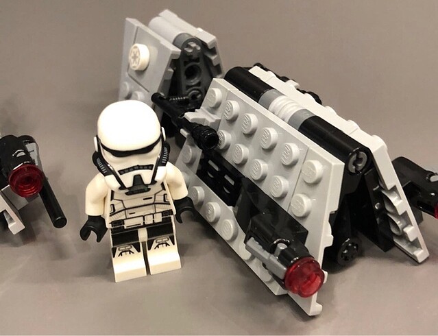 Diğer Lego starwars patrol trooper ve araçları