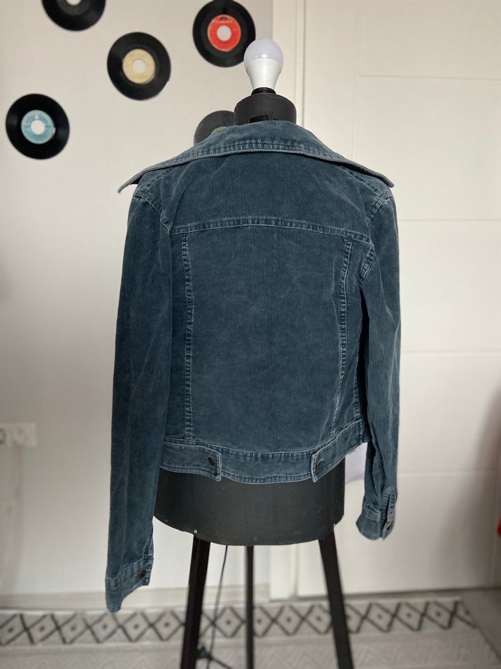 Gri Düğmeli Kadın Denim Ceket - Görsel 3