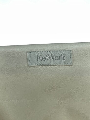 s Beden beyaz Renk Network Bluz %70 İndirimli.