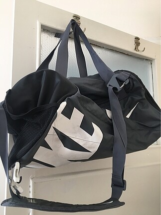 Nike spor çantası