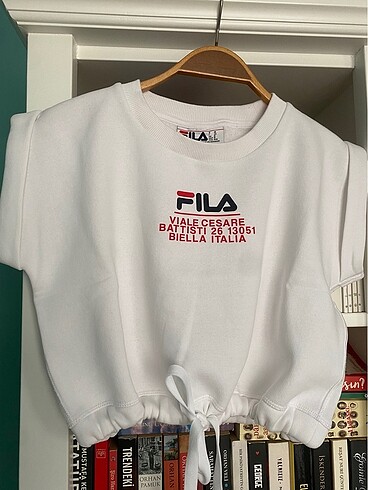 fila crop sweatshirt