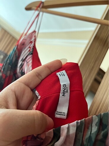 l Beden Mango çiçeki elbise