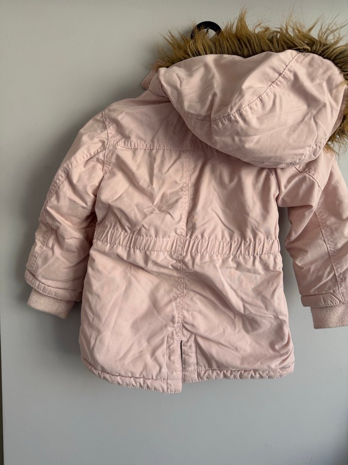 Kürklü Kapüşonlu Pembe Kız Çocuk Mont - Görsel 3