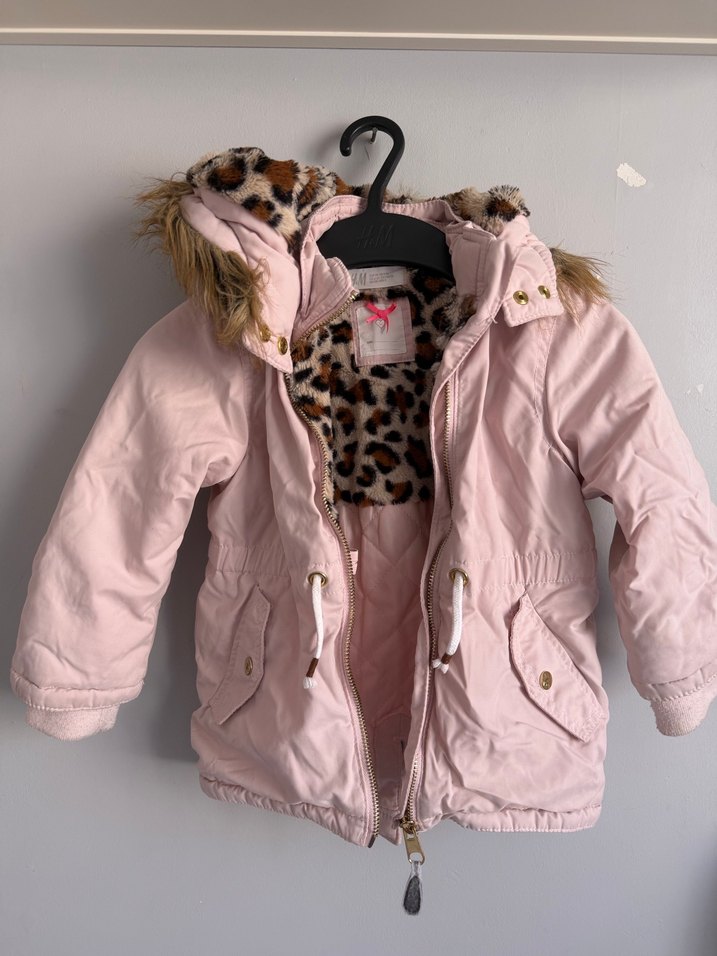 Kürklü Kapüşonlu Pembe Kız Çocuk Mont - Görsel 2