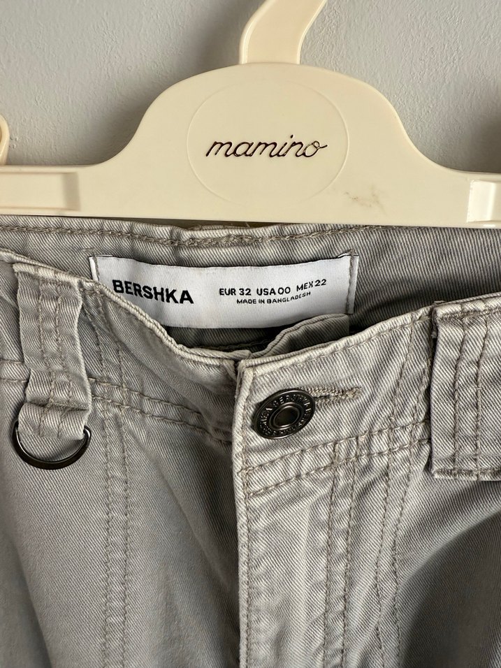 Bershka kargo pantolon - Görsel 3