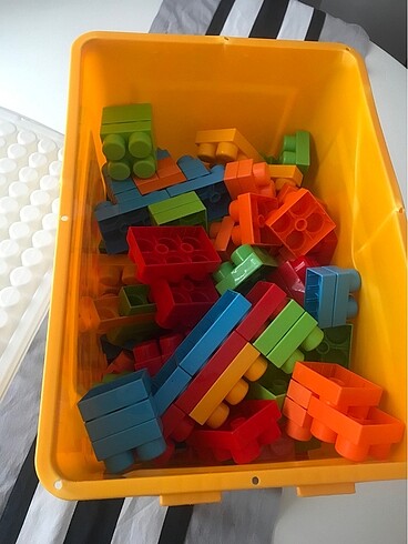 Beden Renk 224 parça megabloks