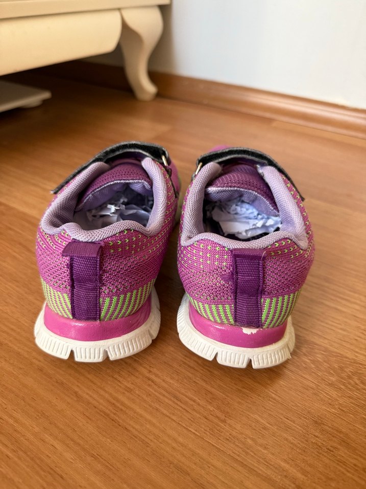 Çocuk spor ayakkabı - Görsel 4