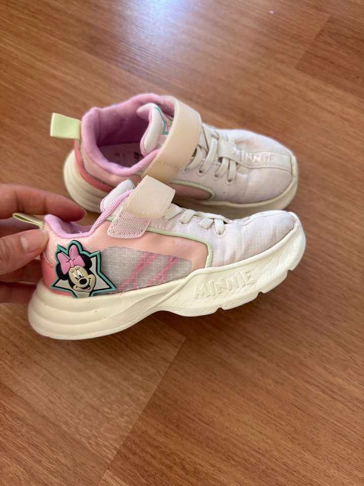 Kız Çocuk Pembe Minnie Mouse Spor Ayakkabı - Görsel 3