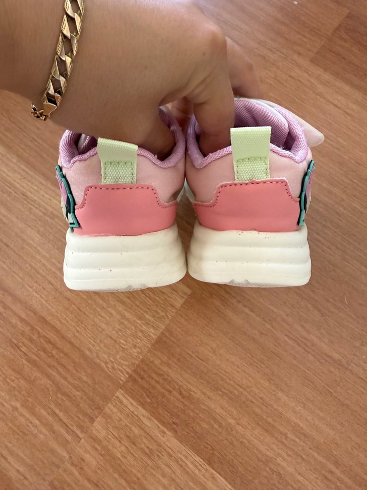 Kız Çocuk Pembe Minnie Mouse Spor Ayakkabı - Görsel 4