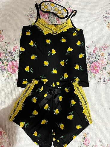 Diğer Pijama Takımı