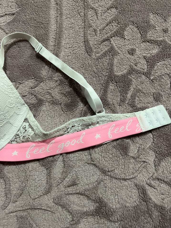 Beyaz Dantel Detaylı Sütyen - Görsel 2