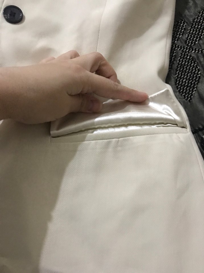 Düğmeli Bej kadın üst - Görsel 2