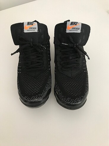 Nike sıfır 38 numara