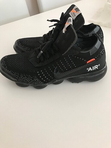 38 Beden siyah Renk Nike sıfır 38 numara