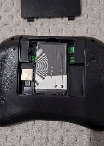 Kompakt Siyah Arkadan Aydınlatmalı Mini Klavye - Görsel 4