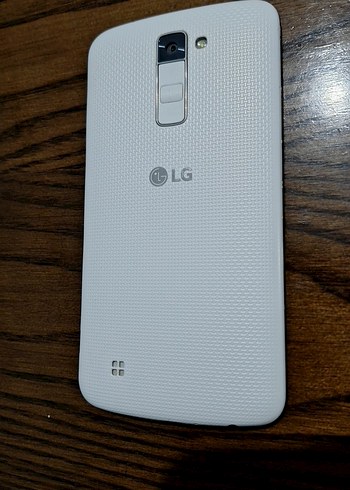 Beyaz LG Android Telefon - Görsel 3