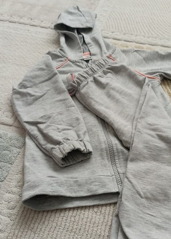 Kız Çocuk Gri Kapüşonlu Fermuarlı Eşofman Takımı - Görsel 6