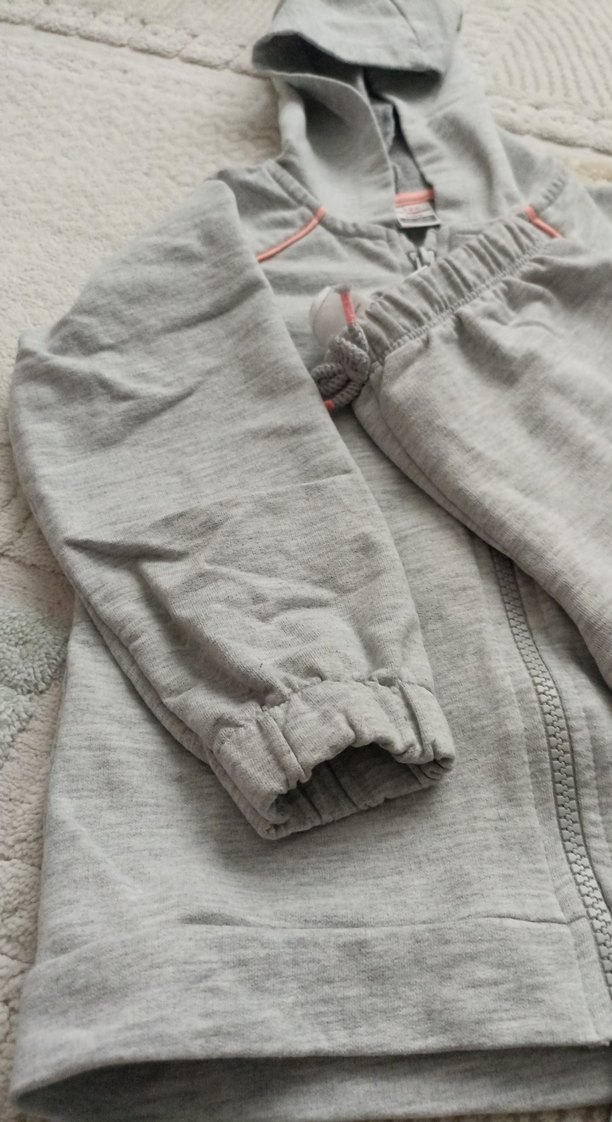 Kız Çocuk Gri Kapüşonlu Fermuarlı Eşofman Takımı - Görsel 5