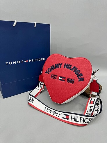  Beden çeşitli Renk TOMMY HİLFİGER