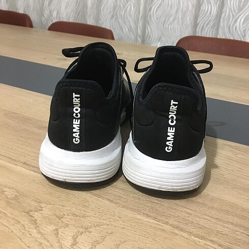 38 Beden Adidas Spor Ayakkabı