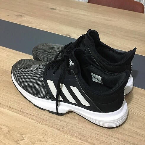 38 Beden siyah Renk Adidas Spor Ayakkabı