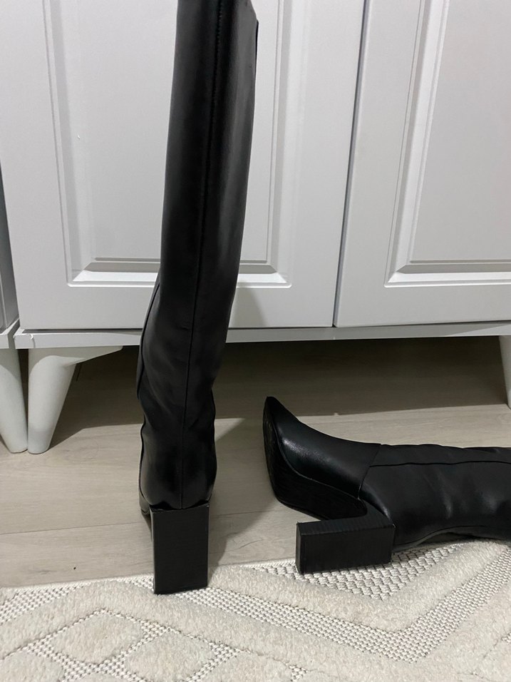 Siyah  Diz Boyu Topuklu Çizme - Görsel 2