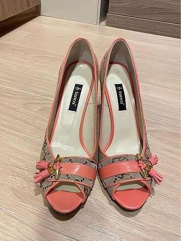 38 Beden stiletto ayakkabı