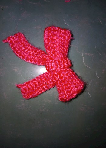 Beyaz Örgü Kumaş Fiyonk Saç Aksesuarı model belirtiniz - Görsel 4