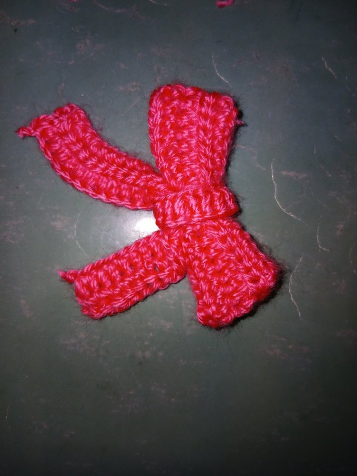 Beyaz Örgü Kumaş Fiyonk Saç Aksesuarı model belirtiniz - Görsel 4