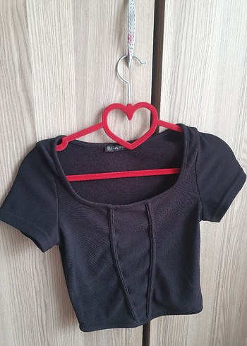 Siyah Kısa Kollu Crop Top