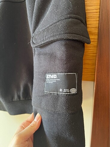 s Beden Pull & Bear Fermuarlı Kazak