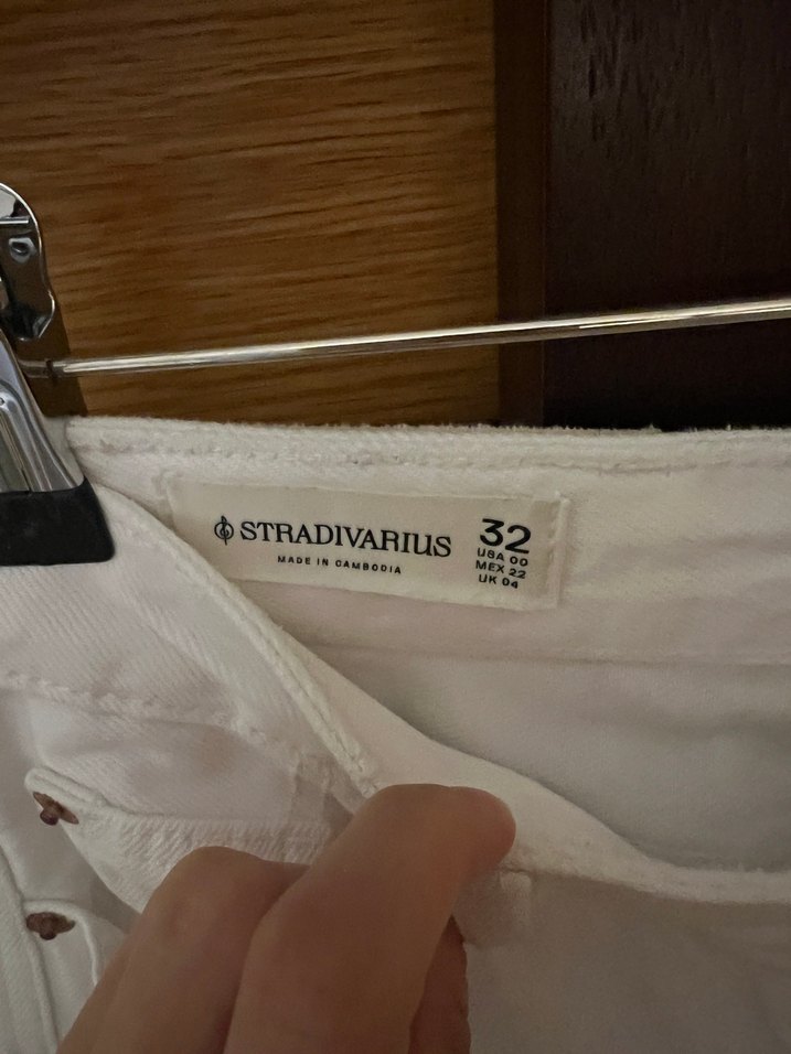 Stradivarius Beyaz Jean — görsel 6/8