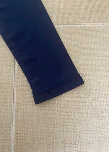 Tam kapalı uzun kollu haşema mayo - Görsel 4