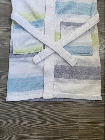 4-5-6 yaş erkek çocuk bornoz - Görsel 2