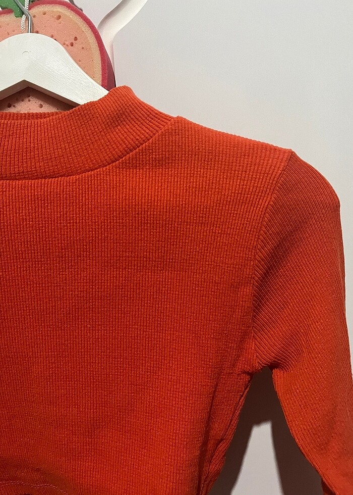 Bel detaylı crop - Görsel 3